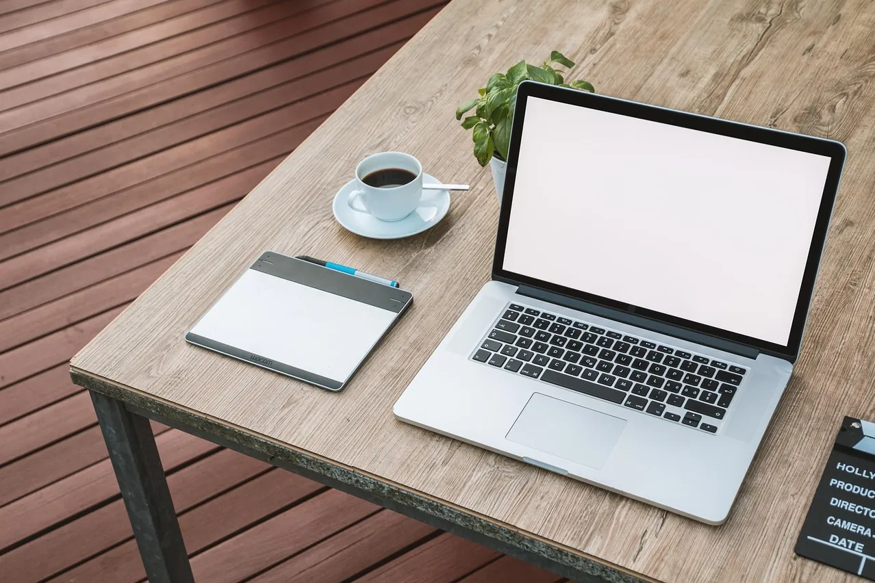 Laptop, workspace, notebook